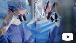 来自胎儿手术的屏幕抓住脊柱侧面的视频